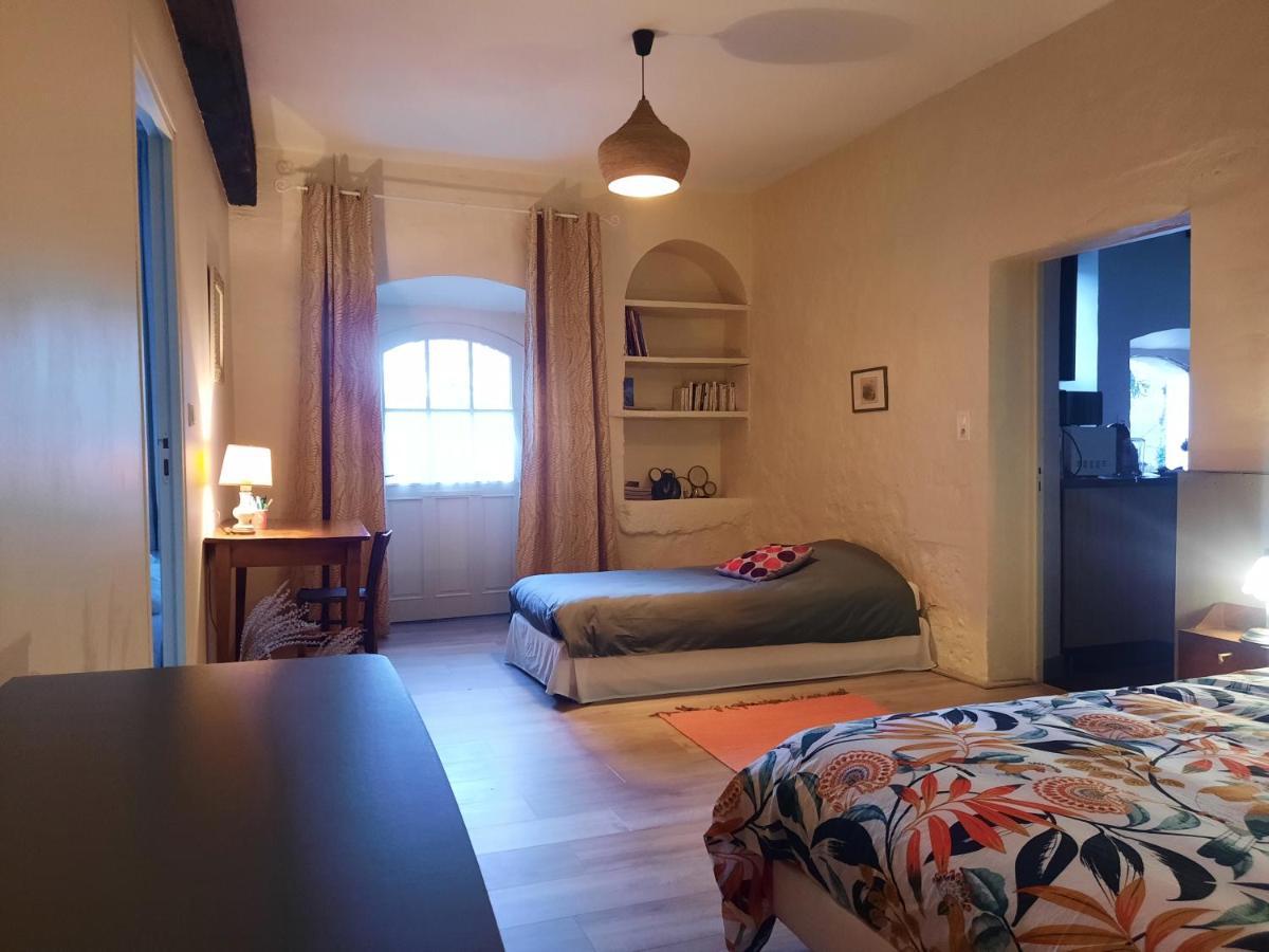 La Petite Bardouillere Villa Courdemanche  Luaran gambar